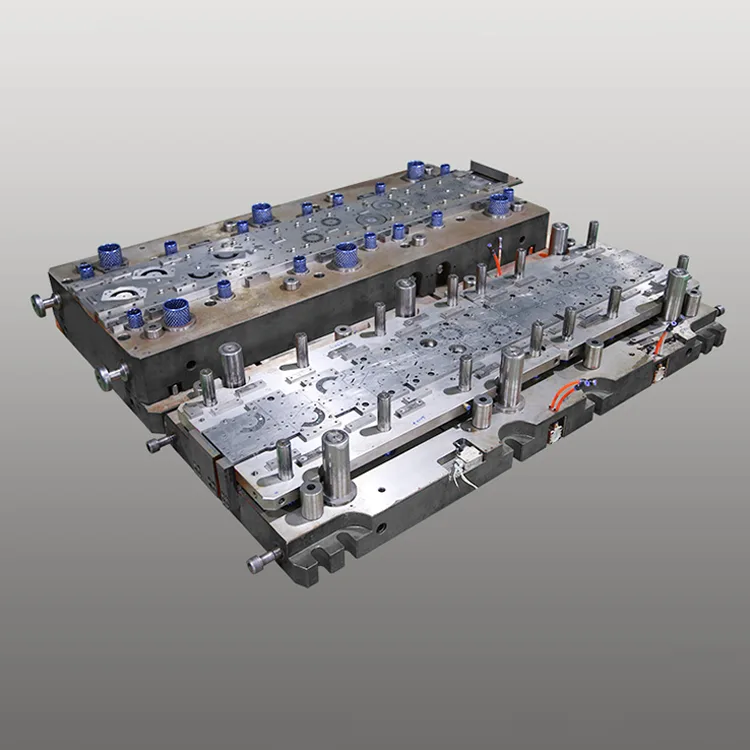 แม่พิมพ์โปรเกรสซีฟสองแถวสำหรับมอเตอร์แบบห่อหุ้ม
